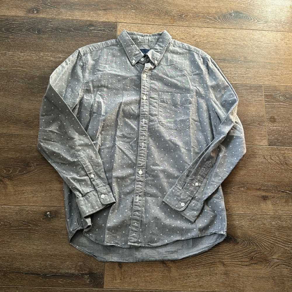American‎ Eagle button down large